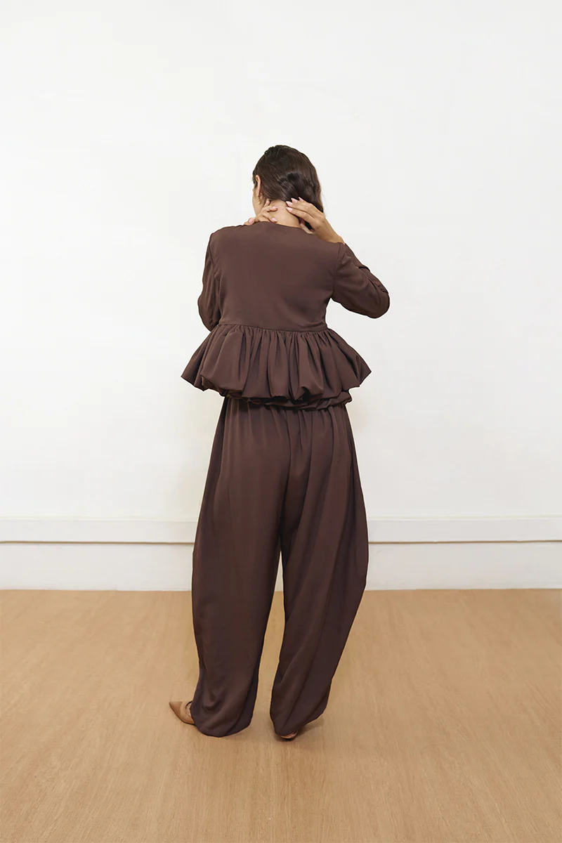 FALLING PANTS IN BROWN - Image 4